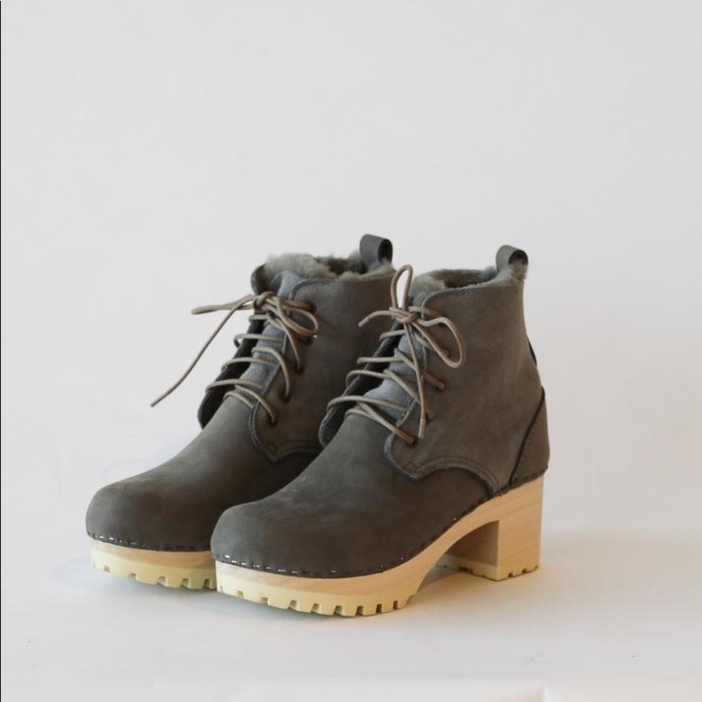 No. 6 Green/Gray Lander Lace Up Clog Boot